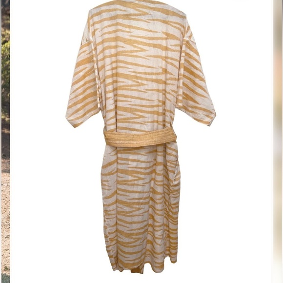 Umbre & Ochre yellow zebra striped robe size S - Picture 3 of 6